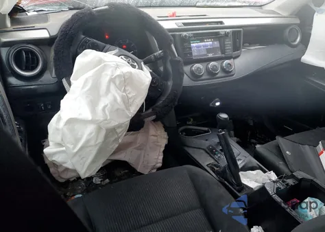 2017 Toyota Rav4 Le z USA, uszkodzony, nr VIN 2T3ZFREV5HW320114